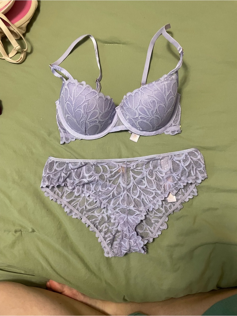 Savage X Fenty Light Lavender Lace Push-Up Bra & Bikini Set